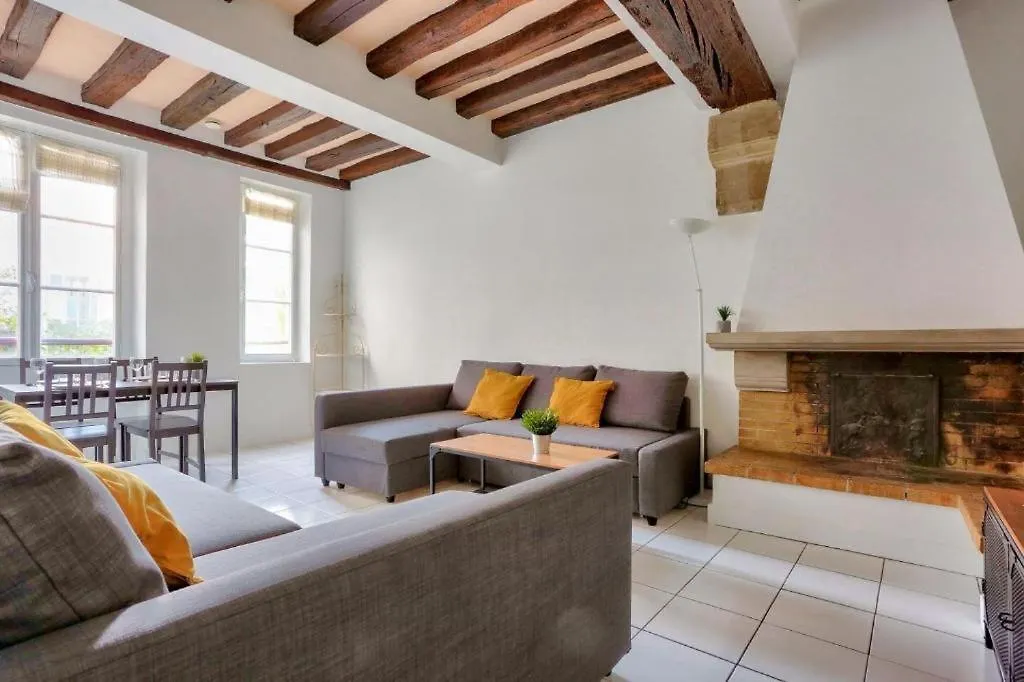 Luxe En Plein Coeur De Notre Dame Pantheon باريس